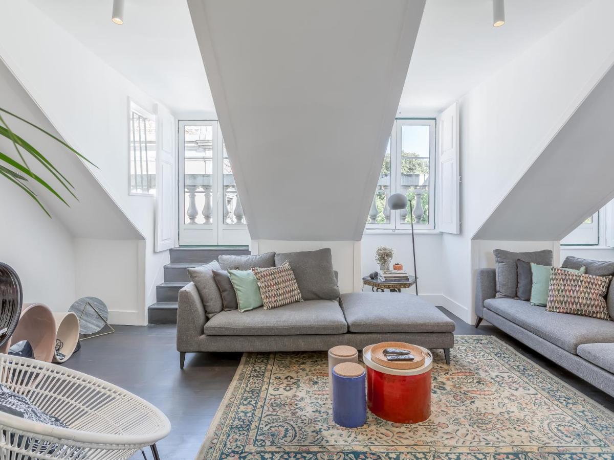 Principe Real Charming Garden View Flat At The Heart Of Lisbon Leilighet Eksteriør bilde