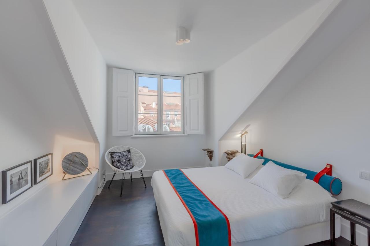 Principe Real Charming Garden View Flat At The Heart Of Lisbon Leilighet Eksteriør bilde