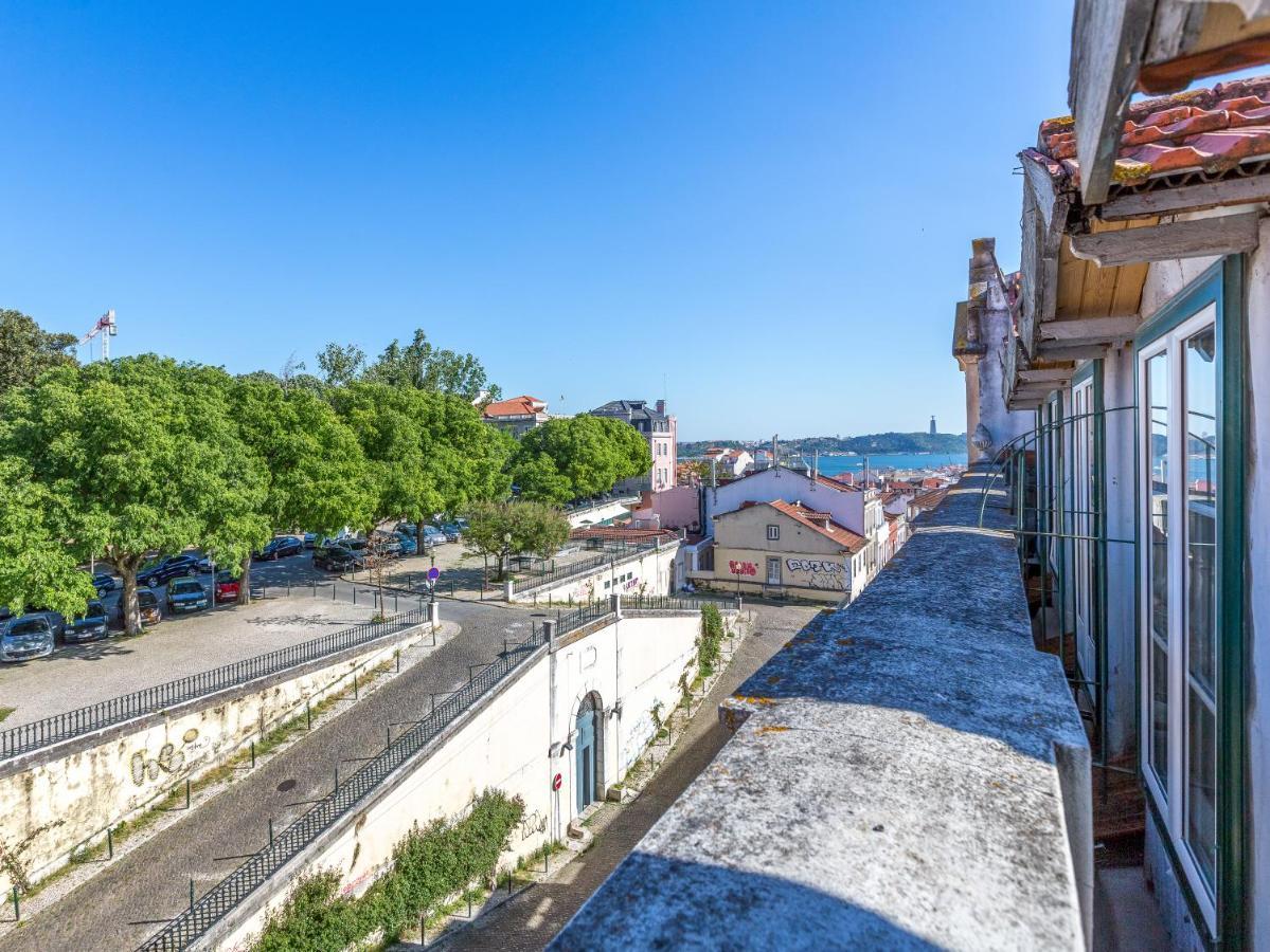 Principe Real Charming Garden View Flat At The Heart Of Lisbon Leilighet Eksteriør bilde