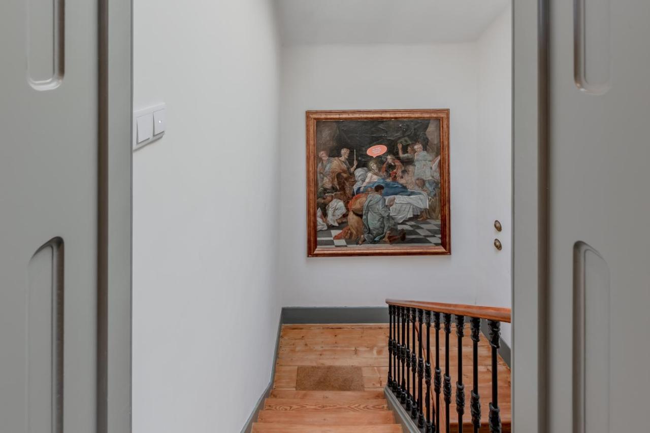 Principe Real Charming Garden View Flat At The Heart Of Lisbon Leilighet Eksteriør bilde