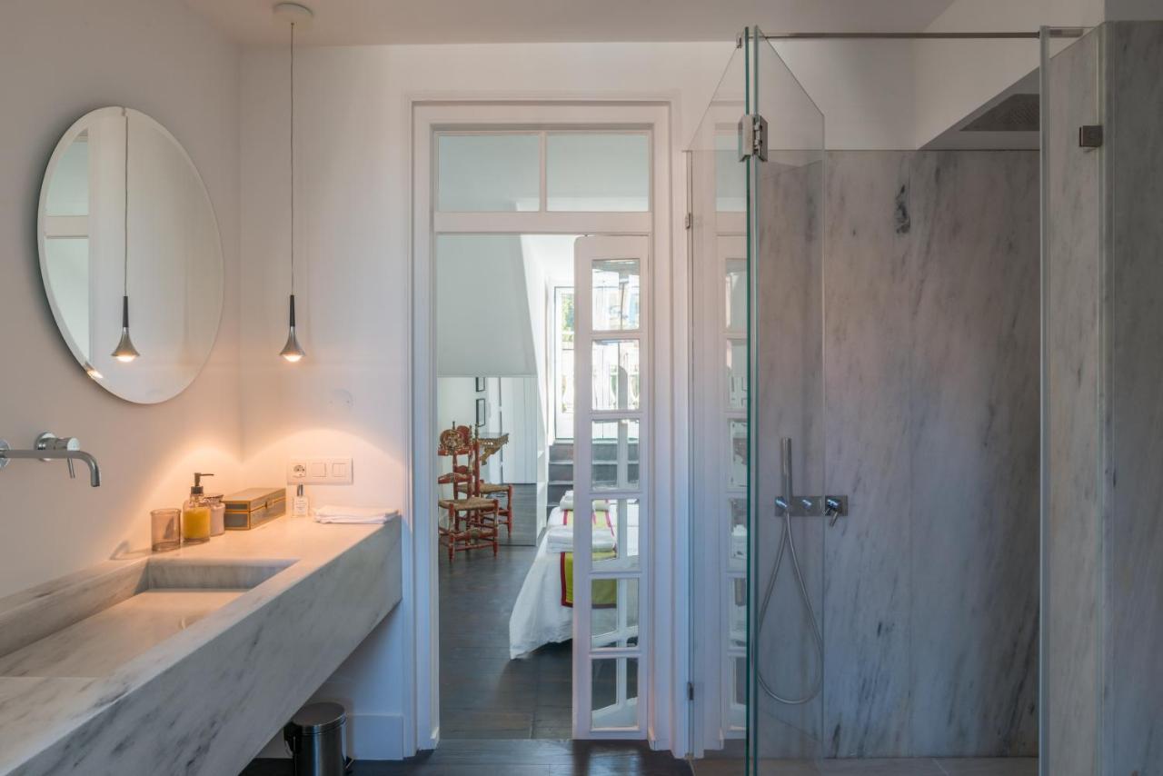 Principe Real Charming Garden View Flat At The Heart Of Lisbon Leilighet Eksteriør bilde